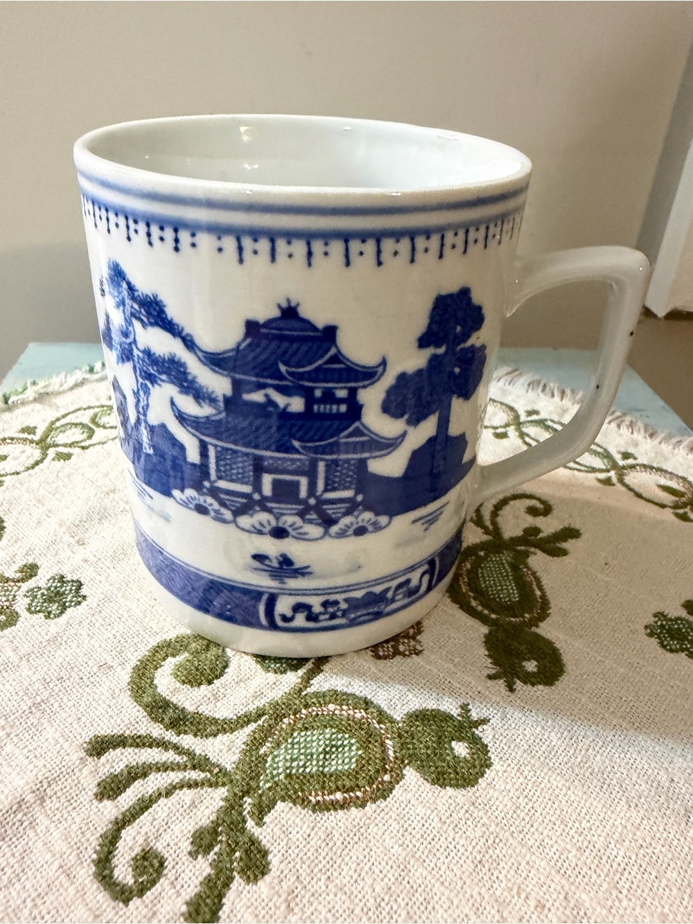 Blue and White Porcelain-Style Ceramic Mug - Classic Scenic Design